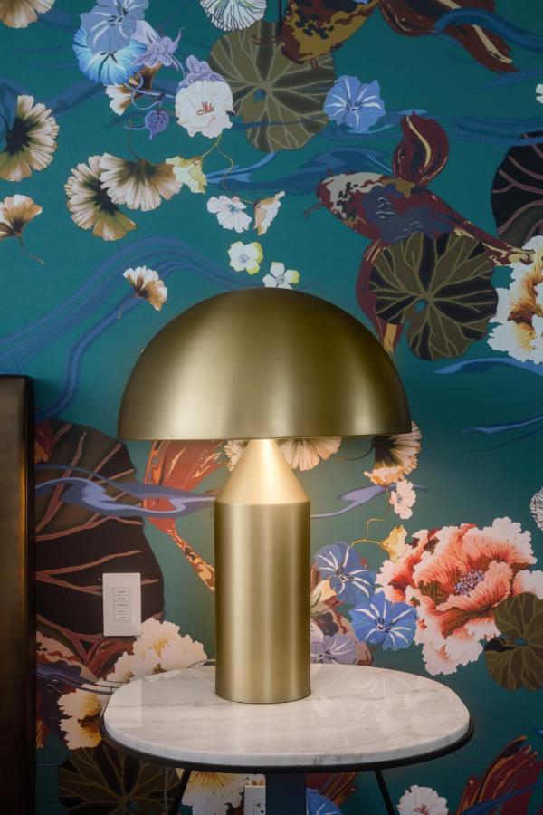 Versante Hotel Richmond Exterior foto A lamp