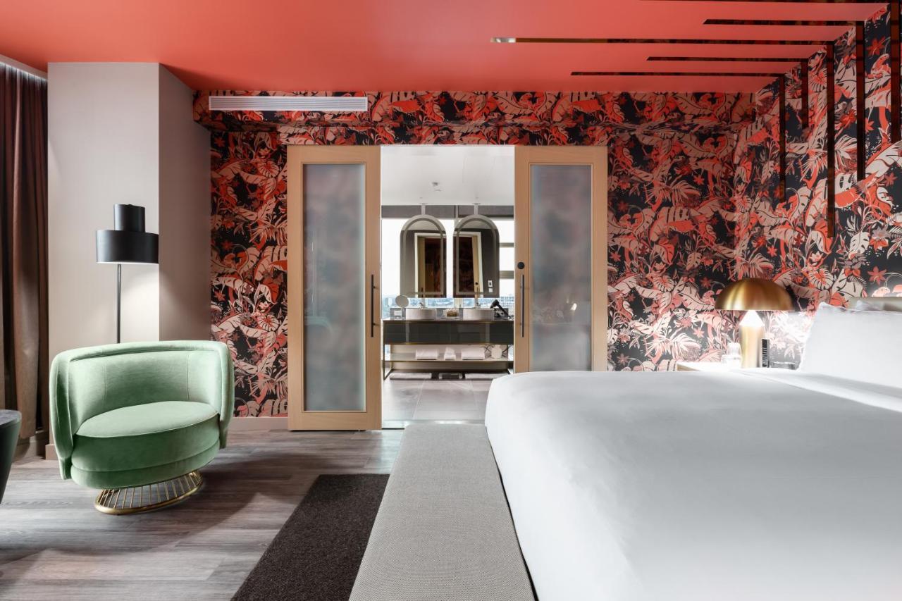 Versante Hotel Richmond Exterior foto A room at the hotel