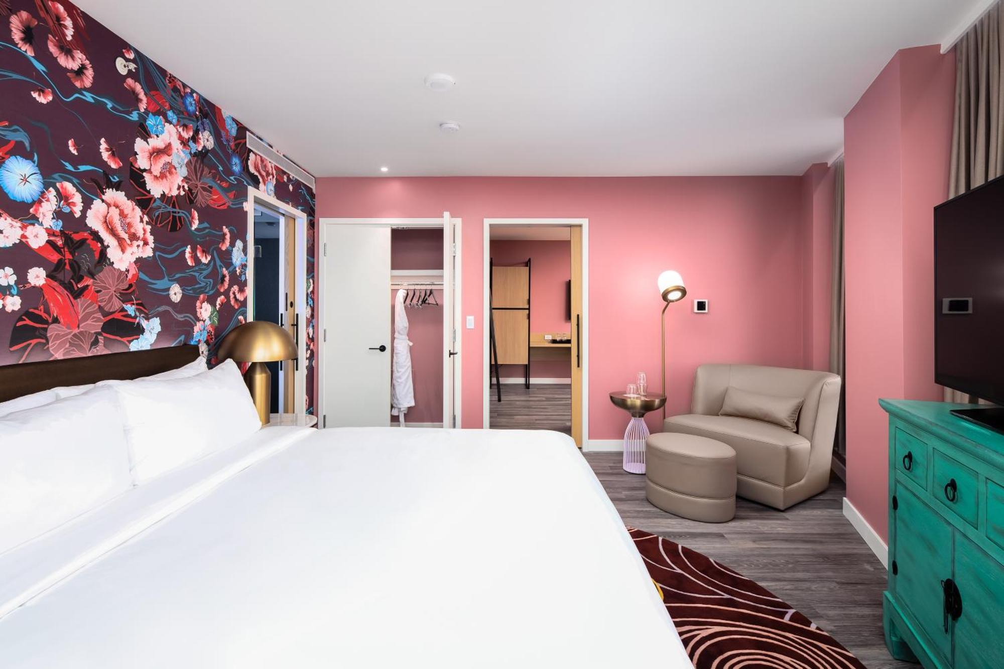 Versante Hotel Richmond Zimmer foto A bedroom at the hotel